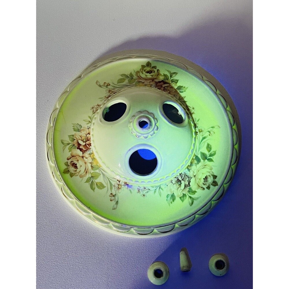 PORCELIER 3-Bulb Porcelain Ceiling Light w/Gold Accents Glows Uranium